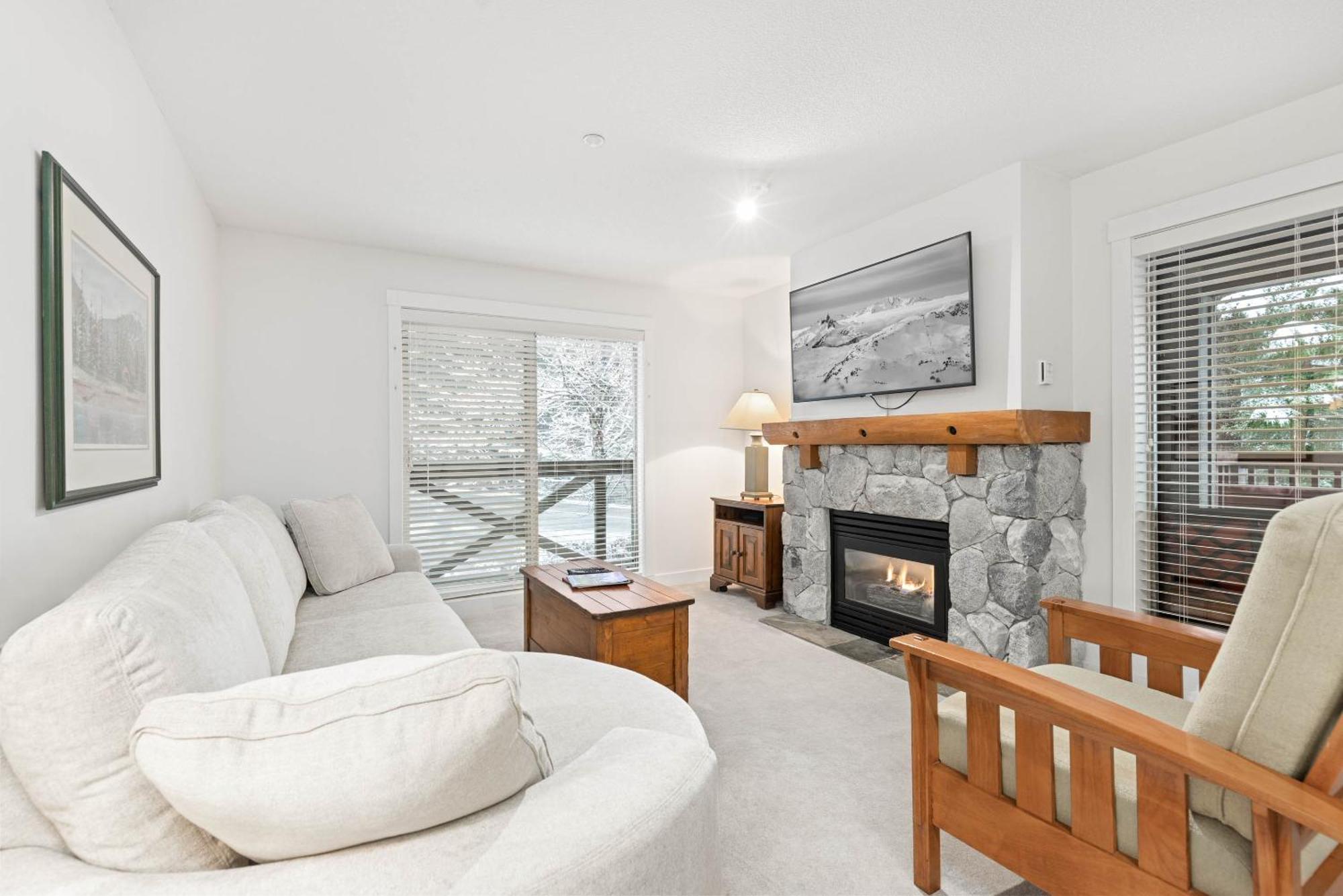 Lost Lake Lodge By Whistler Premier מראה חיצוני תמונה
